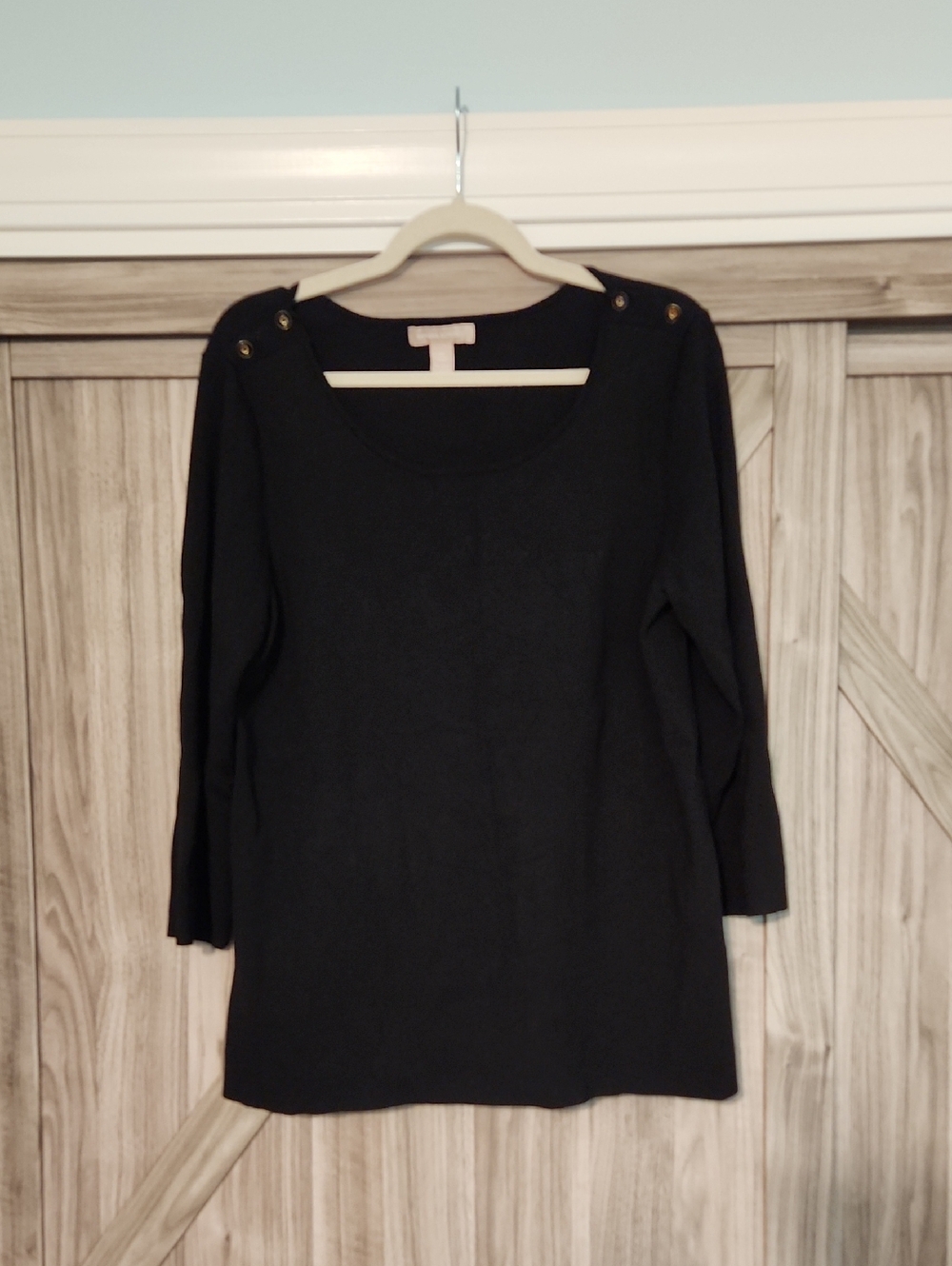 Women's Black Long-Sleeve Scoop Neck Light Weight Sweater with Shoulder Buttons